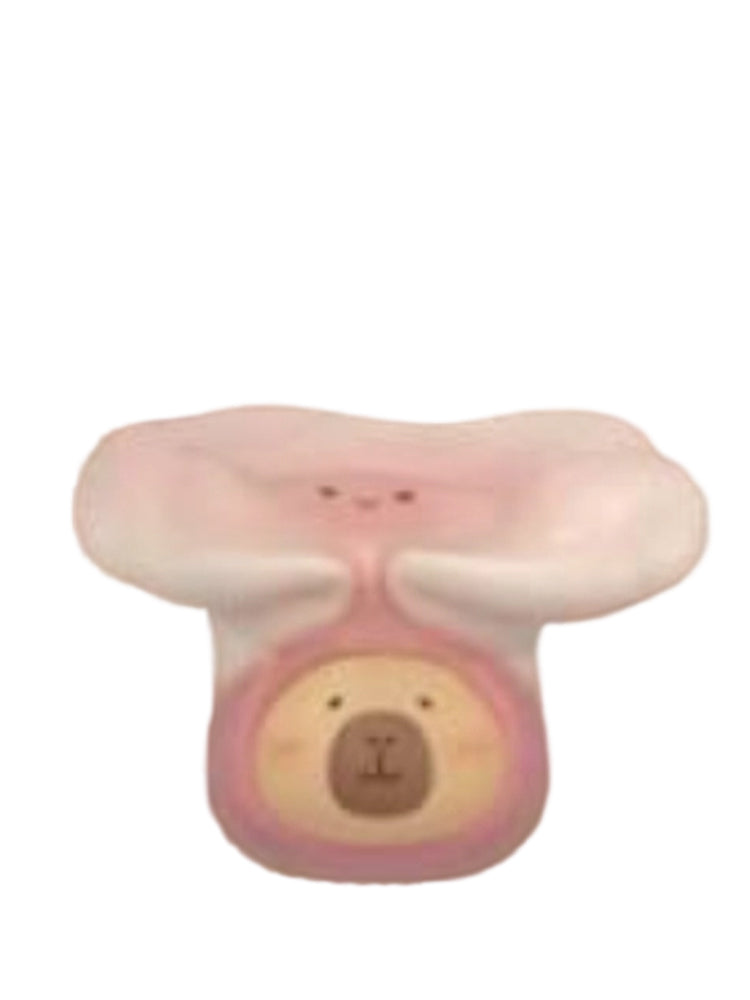 Ganoderma Pink Special capybara mini figure wearing a pink ganoderma mushroom cap, from the Tuntunzai Wellness series
