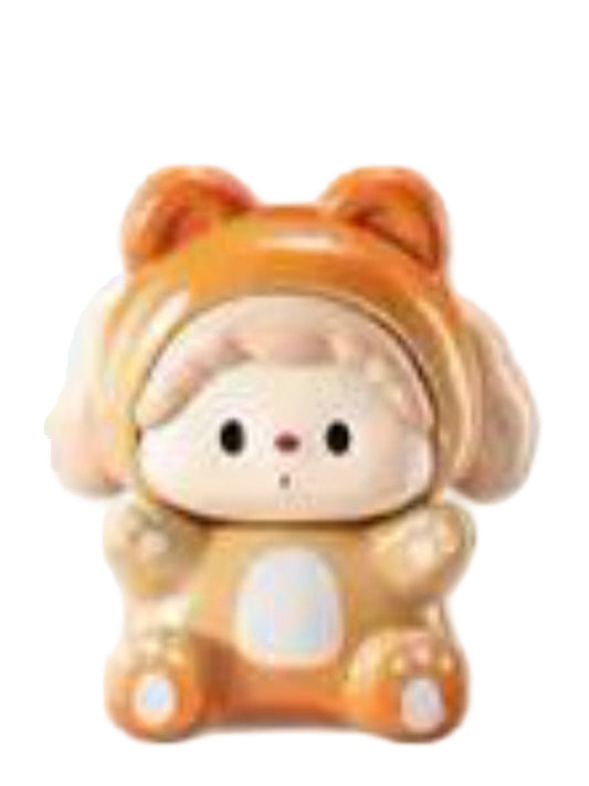 Luludog Bread Bear pop bean mini figure from the Bear Party V1 series