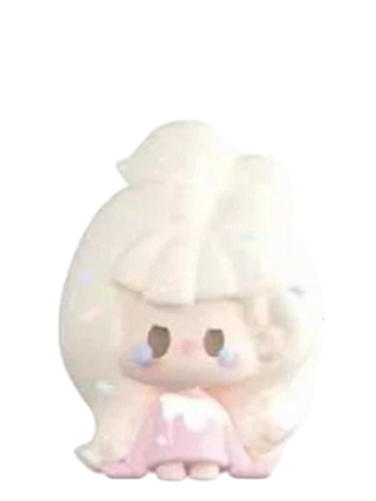 Nunu Vanilla Ice Cream mini bean figure from the Nunu Outfit Of The Day series
