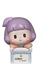 Smile, Buer Little Moment Mini Bean collectible figure