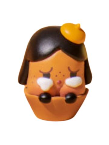 crybaby_cupcake_brown_2022_popbean_pop_bean_popmart