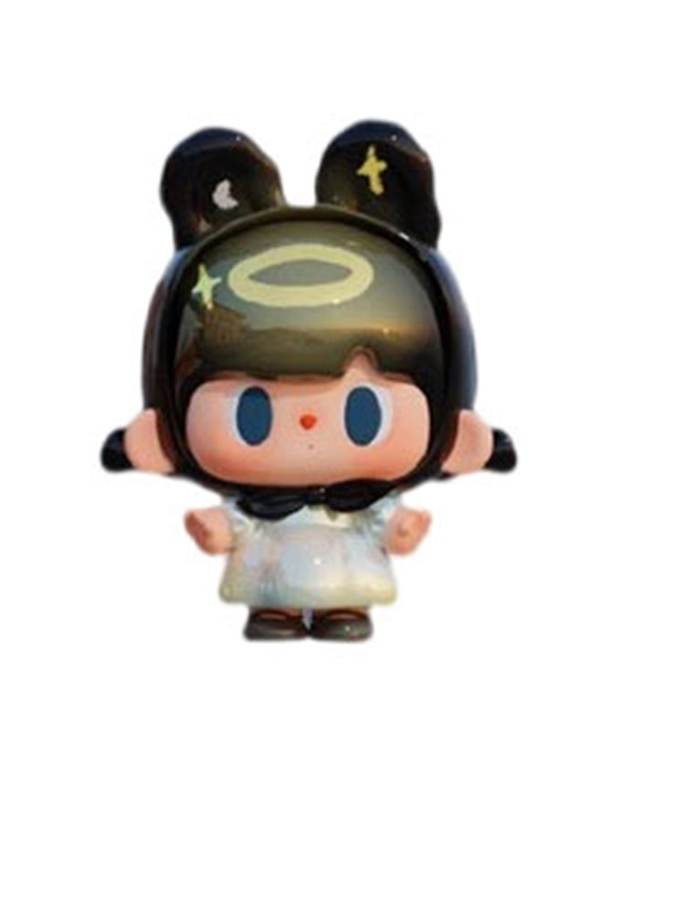 Cold Faced Spectator God, Tutubear Werewolf Mini Bean collectible figure